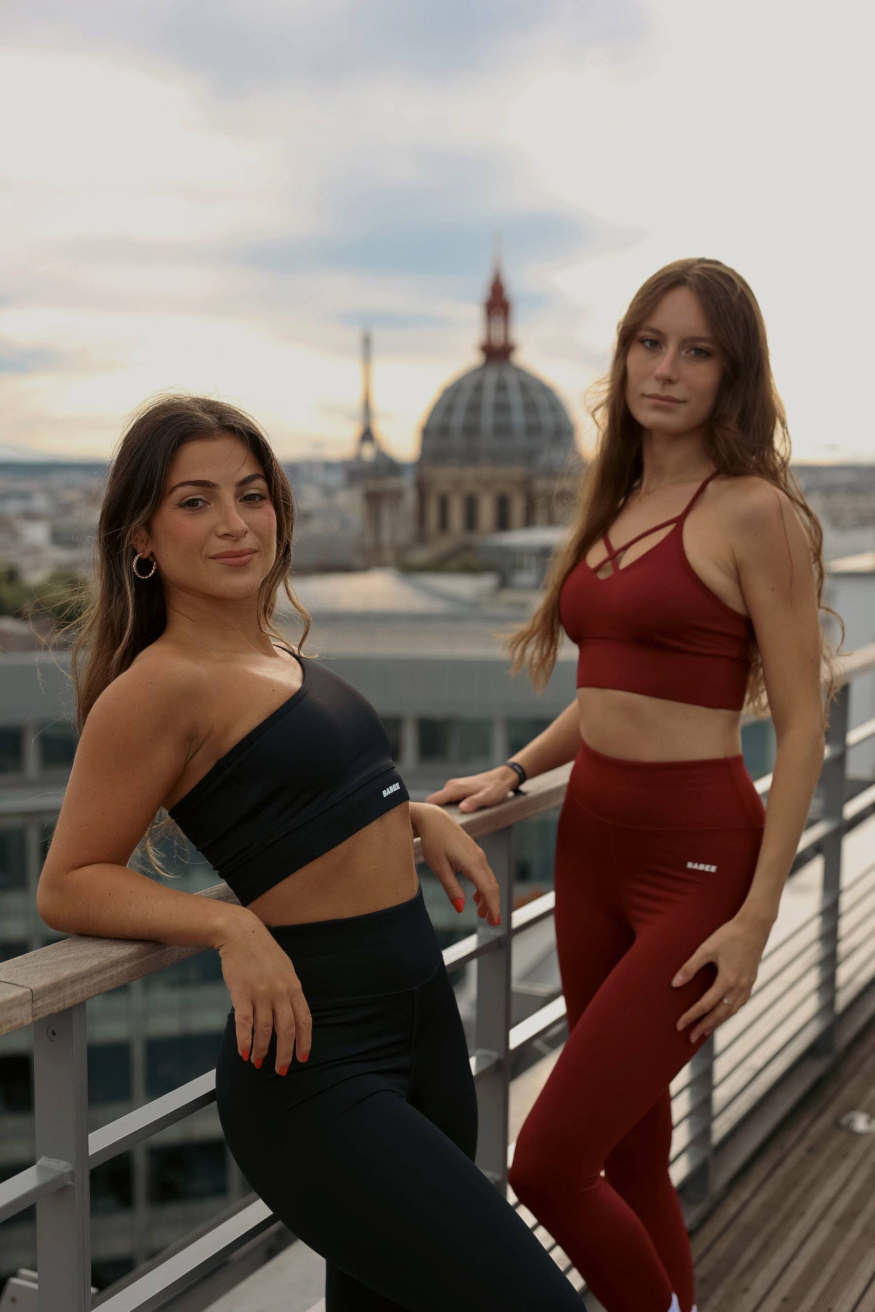 Ensemble de Vêtement Sport Femme - Marque - Modèle - Fitness